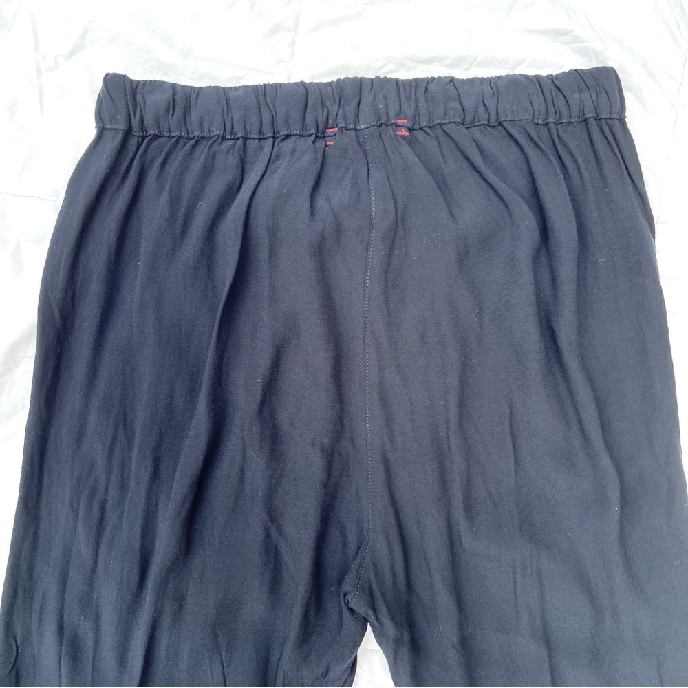 XiRENA | Draper Pants in Black with Gold Trim Elastic Waist Size Small - Picture 10 of 13